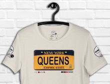 SHORT SLEEVE TEE SHIRT (uniSex) : QUEENS 2019 (JECKONE X oeroSTREETautomotive Custom Classics)